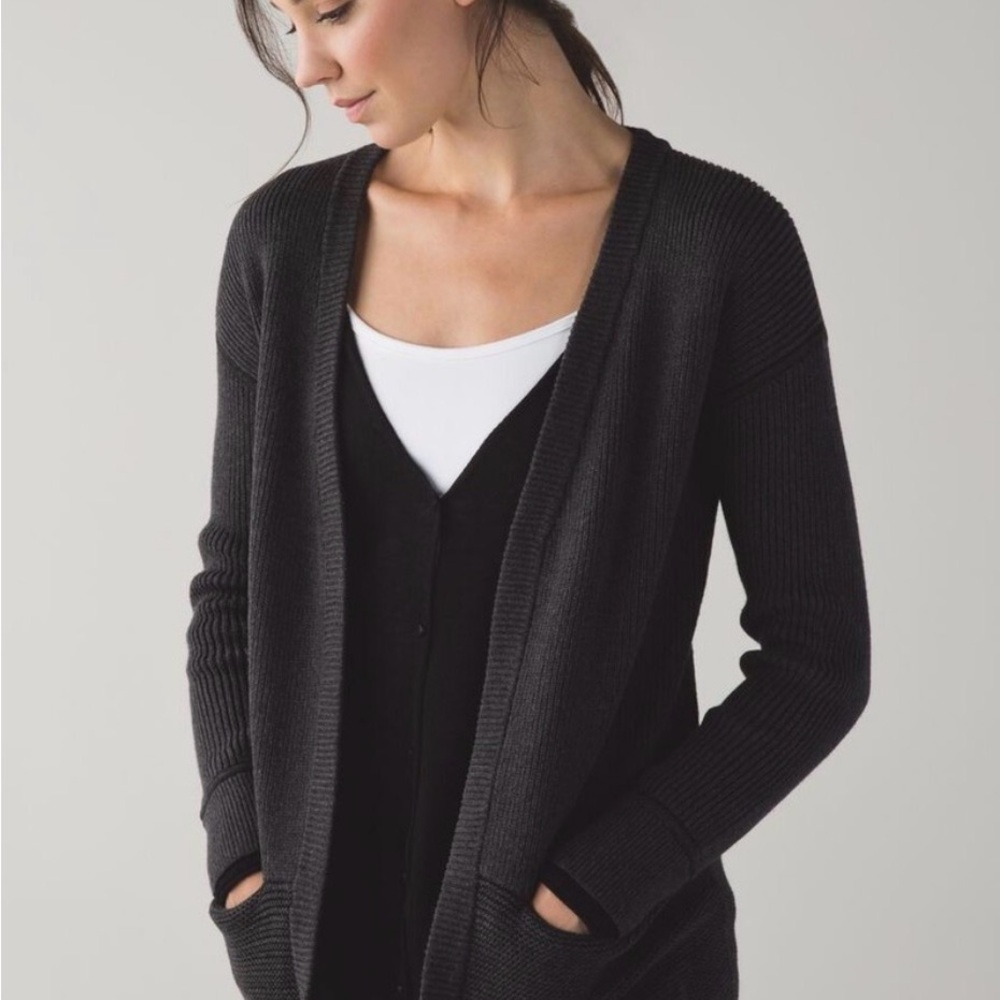 lululemon athletica Women's Vestigan - Picture 9 of 9